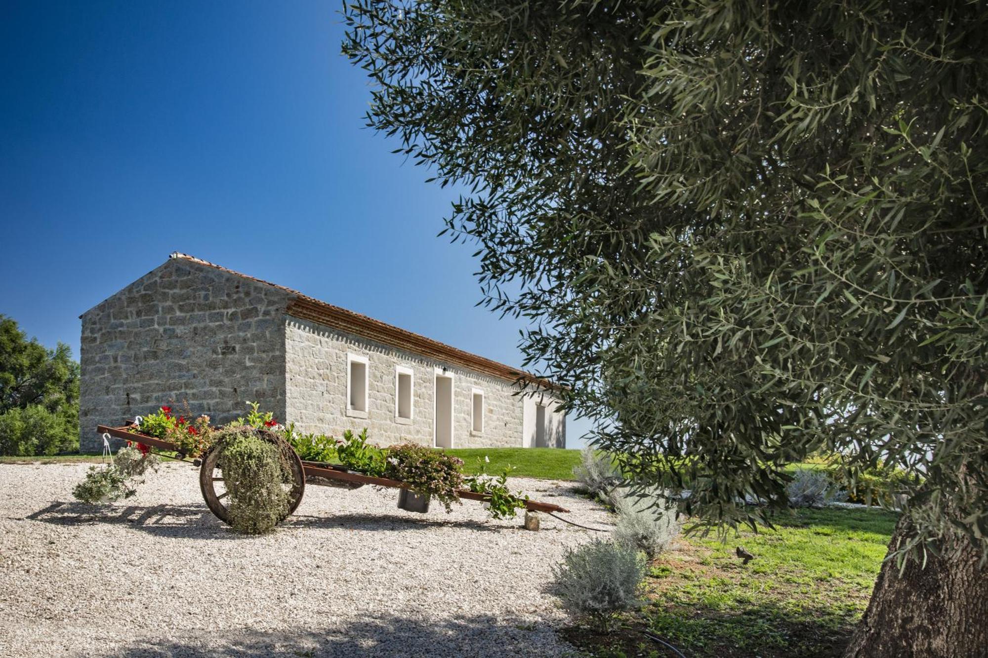 Uddastri Retreat Arzachena Kültér fotó